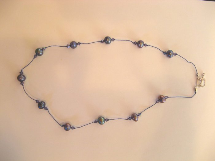 Blue Pearl knotted necklace
