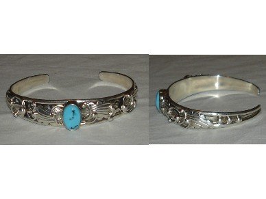 Unique sterling silver bracelet with leaf design