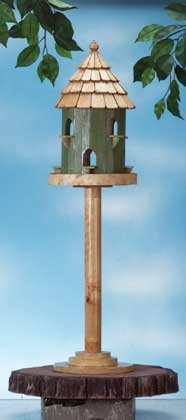 Free-Standing Birdhouse
