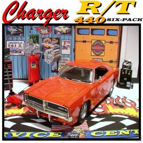 1969 DODGE CHARGER 440 R/T GARAGE W/ DIE CAST TOOLS++++