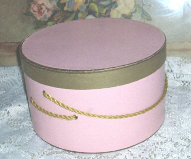 Vintage Shabby Pink Hat Box Very Chic