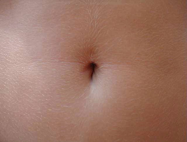 Belly Button Lint Cleaner Brush - Gag Gift Joke Novelty