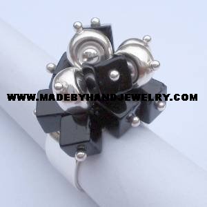 .950 Silver Ring with Murano *EMAIL SIZE FOR AVAILABILITY AND PRICE*