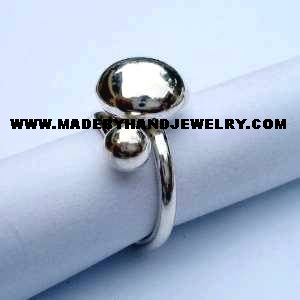 .950 Silver Ring *EMAIL SIZE FOR AVAILABILITY AND PRICE*