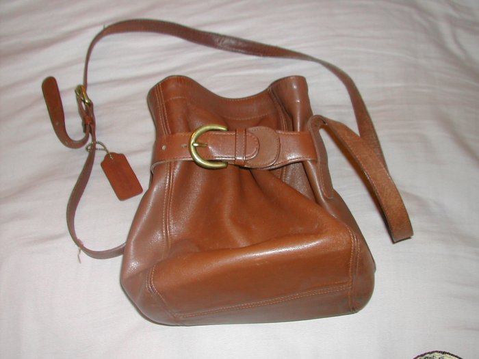 Coach walnut/brown leather small purse handbag Item # 4156