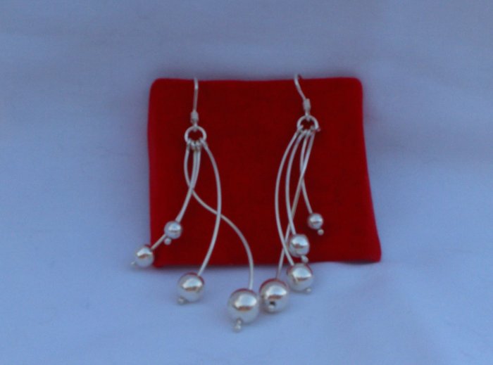 Sterling Silver .950 Earring - 100% Genuine and Handcrafted in Peru