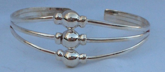Exqusite Silver Bracelet - Guaranteed 100% Genuine Sterling Silver