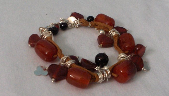 .950 Sterling Silver Amber and Onyx Bracelet with Leather