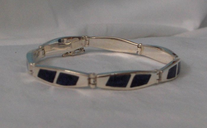 Handcrafted .950 Silver Bracelet with Blue Stone