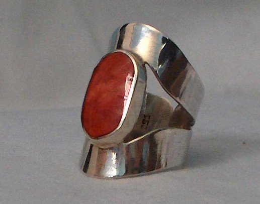Beautiful 100% Handcrafted .950 Sterling Silver Ring with Red Jasper Stone