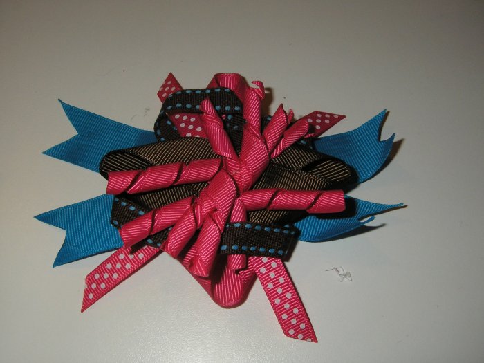 Layered Bow (Korker Center)