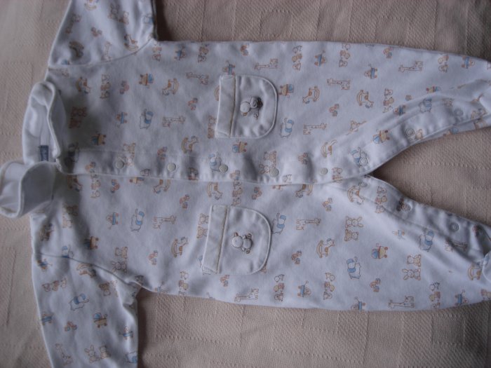 Neutral classic look baby toys sleeper size 3-6 months