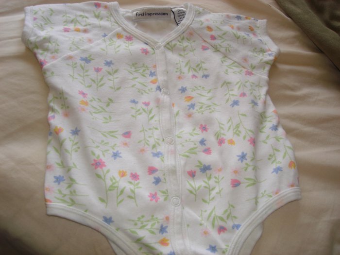 Wild flowers girls' onesie 6-9 months by1st impressions
