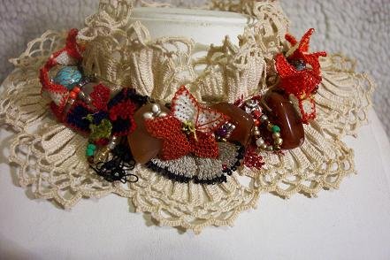 Crochet-needle work necklace ... for precious ladies