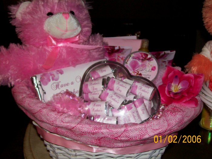 Mother's Day Gift Basket-Fully Personalized