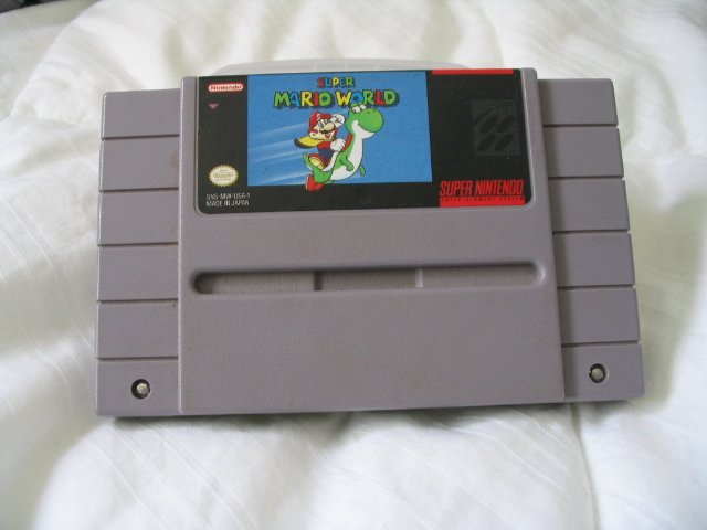 Super Mario World - Super Nintendo SNES