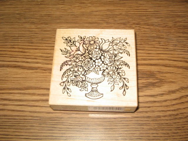 PSX Pedestal Flower Bouquet Wood Mounted Rubber Stamp G-734 Retired Collectible