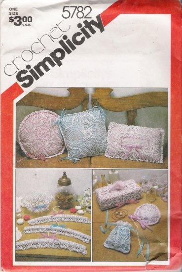 Vintage Pattern Crochet Accessories Simplicity 5782