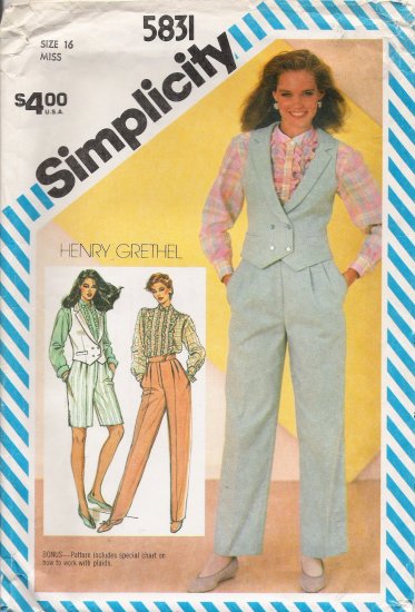 Misses' Pants Shorts Blouse Vest Sewing Pattern Size 16 Simplicity 5831 UNCUT