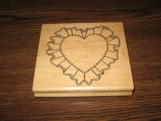 Large Ruffled Heart Wood Mounted Rubber Stamp