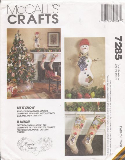 Christmas Ornaments Stockings Tree Skirt Sewing Pattern McCall's 7285 UNCUT