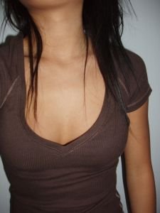 018. nwot abercrombie and fitch brown vneck