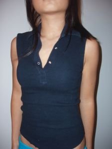 025. nwot black collared tank