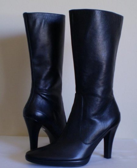 NINE WEST YESTERDAY BLACK LEATHER TALL BOOTS NW 11