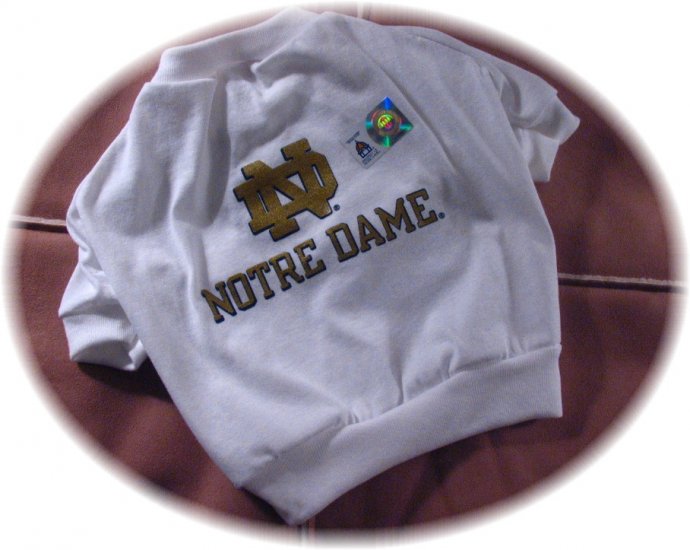 Notre Dame Fighting Irish T Shirt NCAA College Sports Dog Football Tee Shirt Petite Size