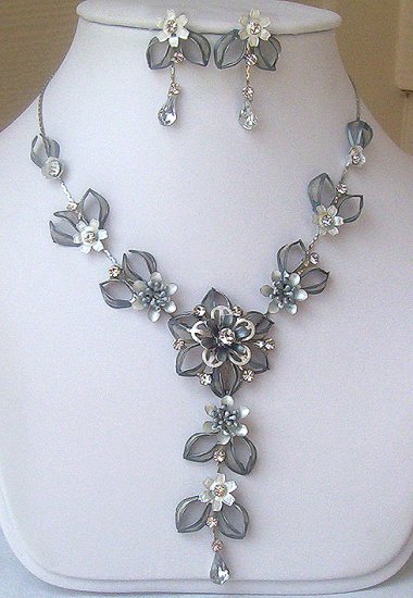 Silver Steel Blue Austrian Crystal Floral Necklace Set