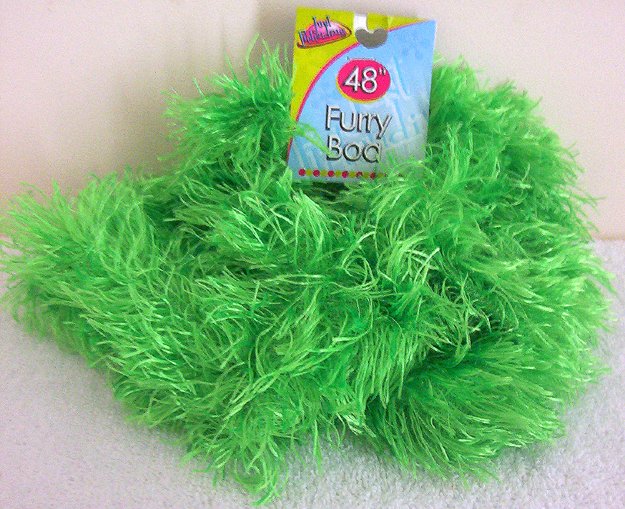 Girls Green Furry Boa 48 Inches Long Dress Up Must NWT
