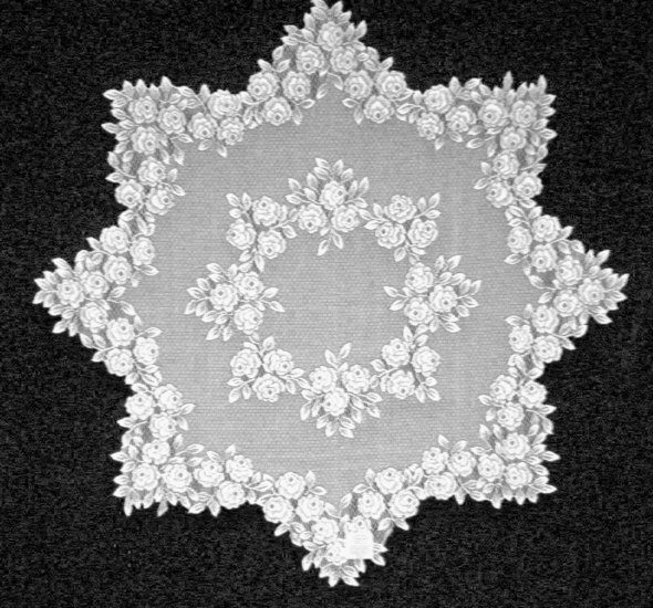 Tea Rose Table Topper 42 in Round White Heritage Lace