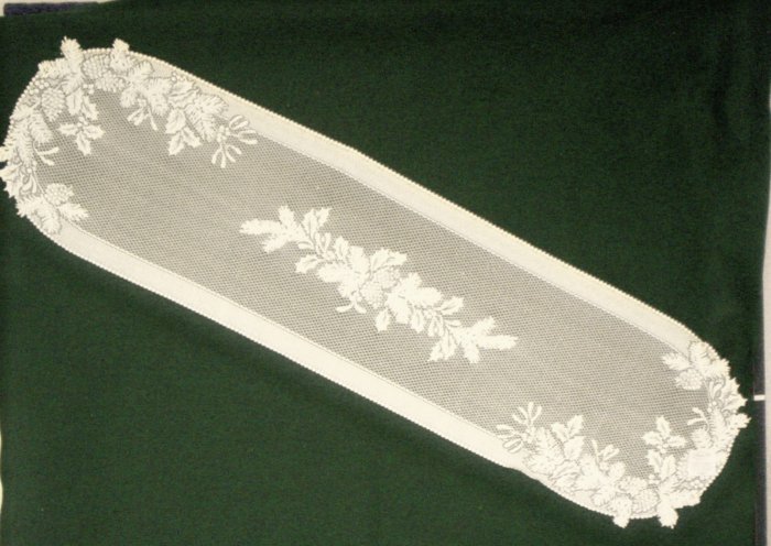 Table Runner Winter Greens Table Linens 14 x 58 Ecru Heritage Lace