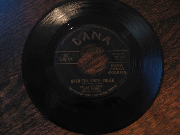 45rpm single: Peggy Stanley/Dick Byron, "Dana Polka Goodies"