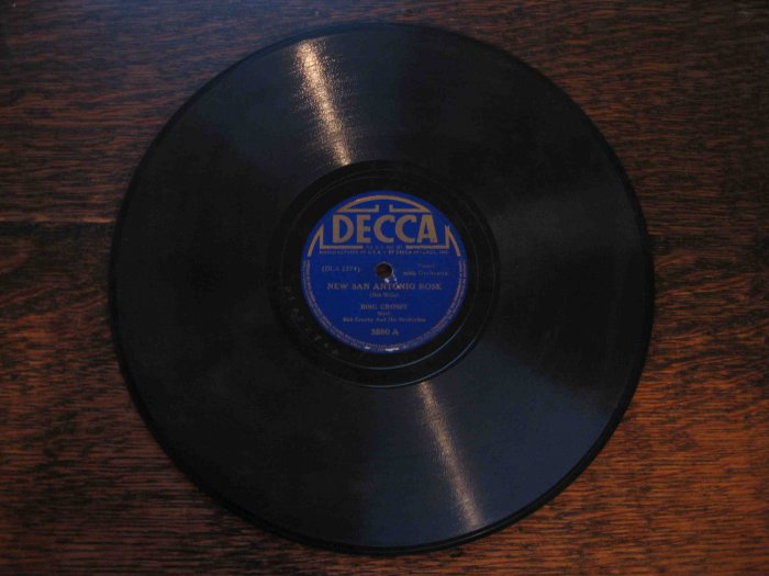 Bing Crosby 78rpm single, "New San Antonio Rose" b/w "It Makes No Difference Now"