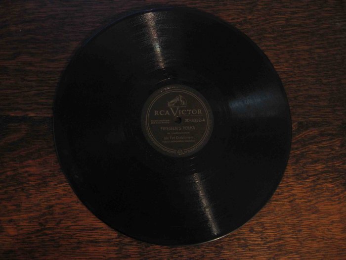Six Fat Dutchmen 78 rpm single, "Firemen's Polka" b/w "Oomp-Pah Waltz"