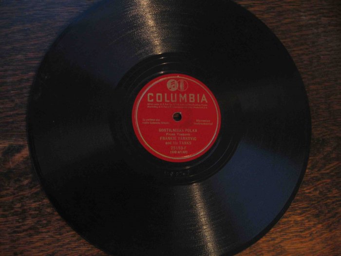 Frankie Yankovic 78 rpm single, "Gostilniska Polka" b/w "Zivijo Slovenci"