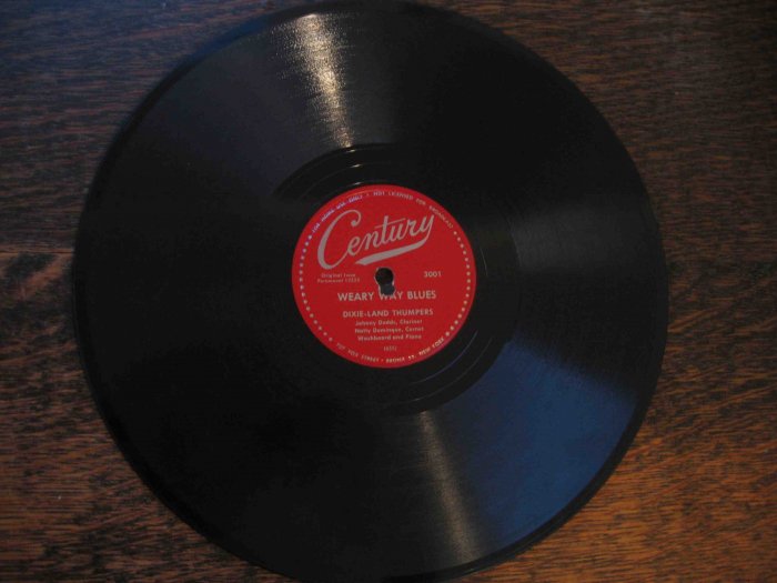 Johnny Dodds 78 rpm dixieland record, "Weary Way Blues" b/w "There'll Come a Day"