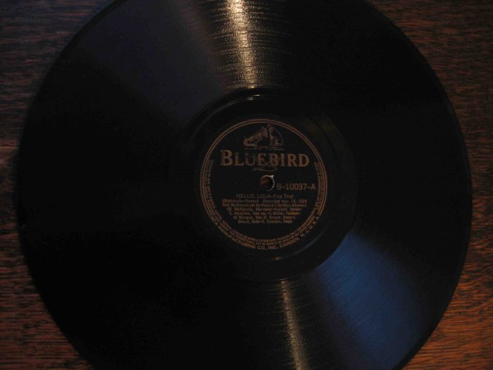Red McKenzie 78 rpm record, "Hello, Lola" b/w "One Hour" w/Gene Krupa, Coleman Hawkins