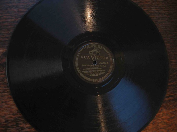 Fats Waller 12" 78 rpm record, "Honeysuckle Rose" b/w "Blue, Turning Grey over You"