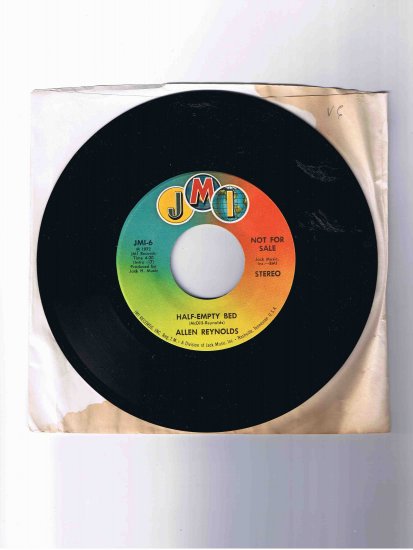 Allen Reynolds 45 rpm Nashville country single, "Half-Empty Bed" (1972)