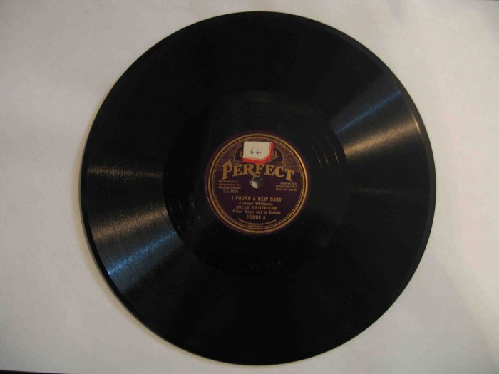 Mills Brothers 78rpm, "I Found a New Baby"/"Baby, Won't You Please Come Home" almost Near Mint