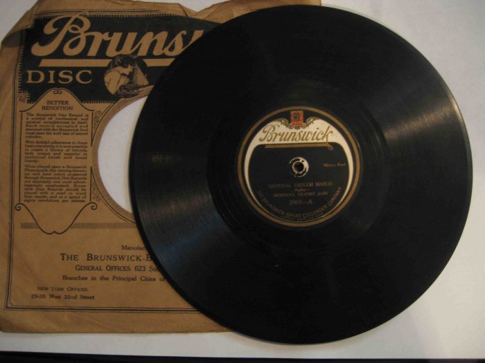Brunswick Military Band 78rpm, "National Emblem March" / Sousa's "Jack Tar March" in sleeve
