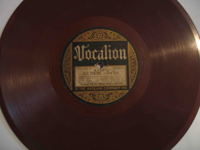 Bar Harbor Society Orchestra 78 with Stephen Foster etc. medleys, Vocalion color disk (1921)