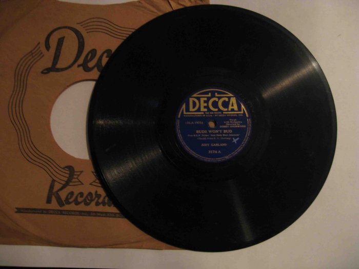 Judy Garland 78 rpm record, "Buds Won't Bud" b/w "I'm Nobody's Baby" (Decca)