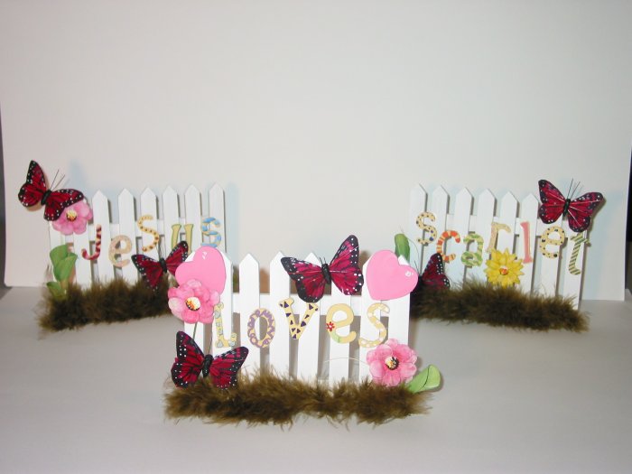 JESUS LOVES------ Personalized gift GIRL design