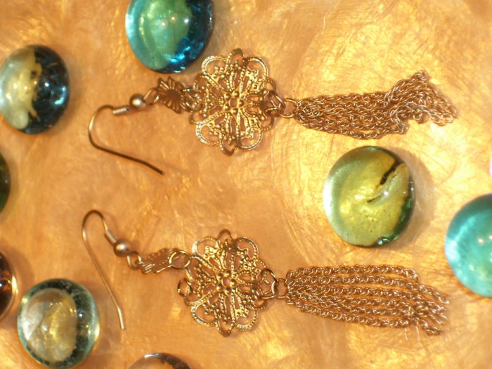 Gold ball filigree dangling earrings-18294