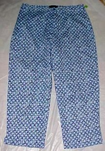 Dockers Recode Womens Capri Pants - Size 8