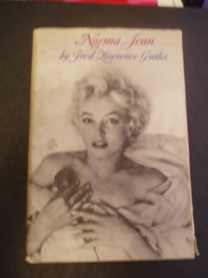 marlyn monroe collector book