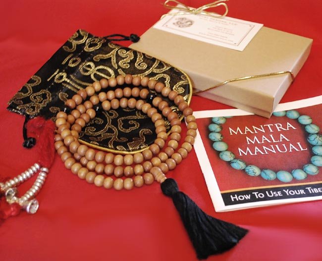 Sandalwood Mala Gift Set